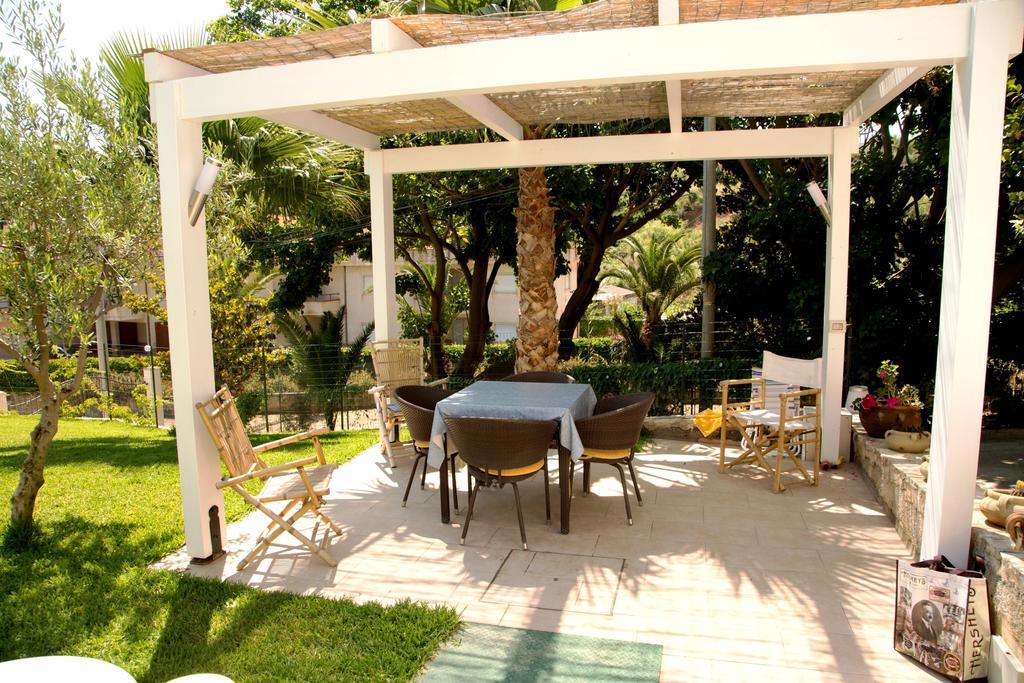 Villa Laila Balestrate Chambre photo